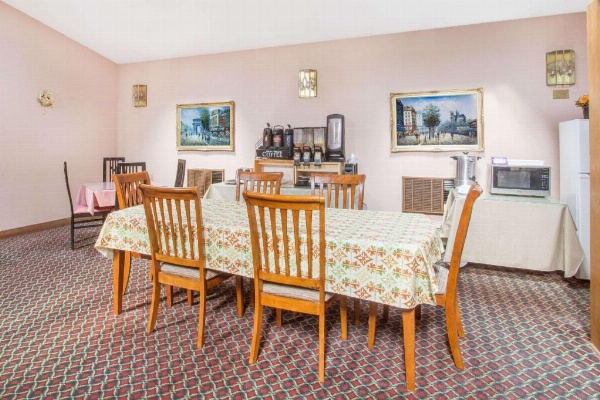 Knights Inn Endwell/binghamton image 7